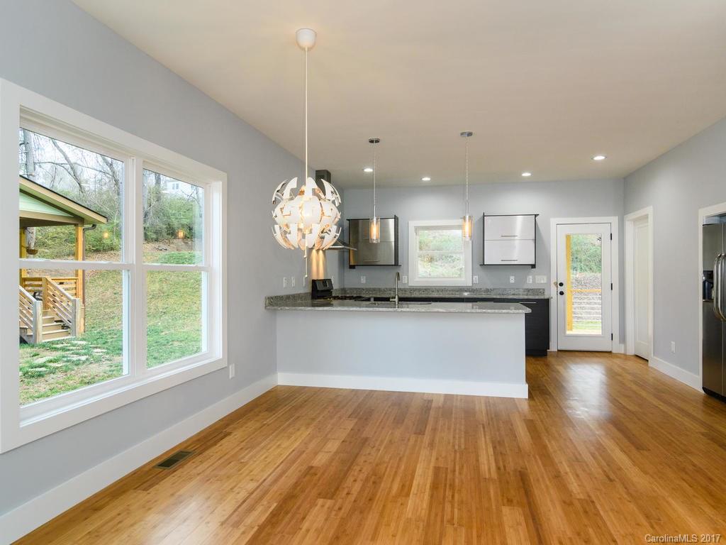 216 Wellington Street Asheville NC 28806