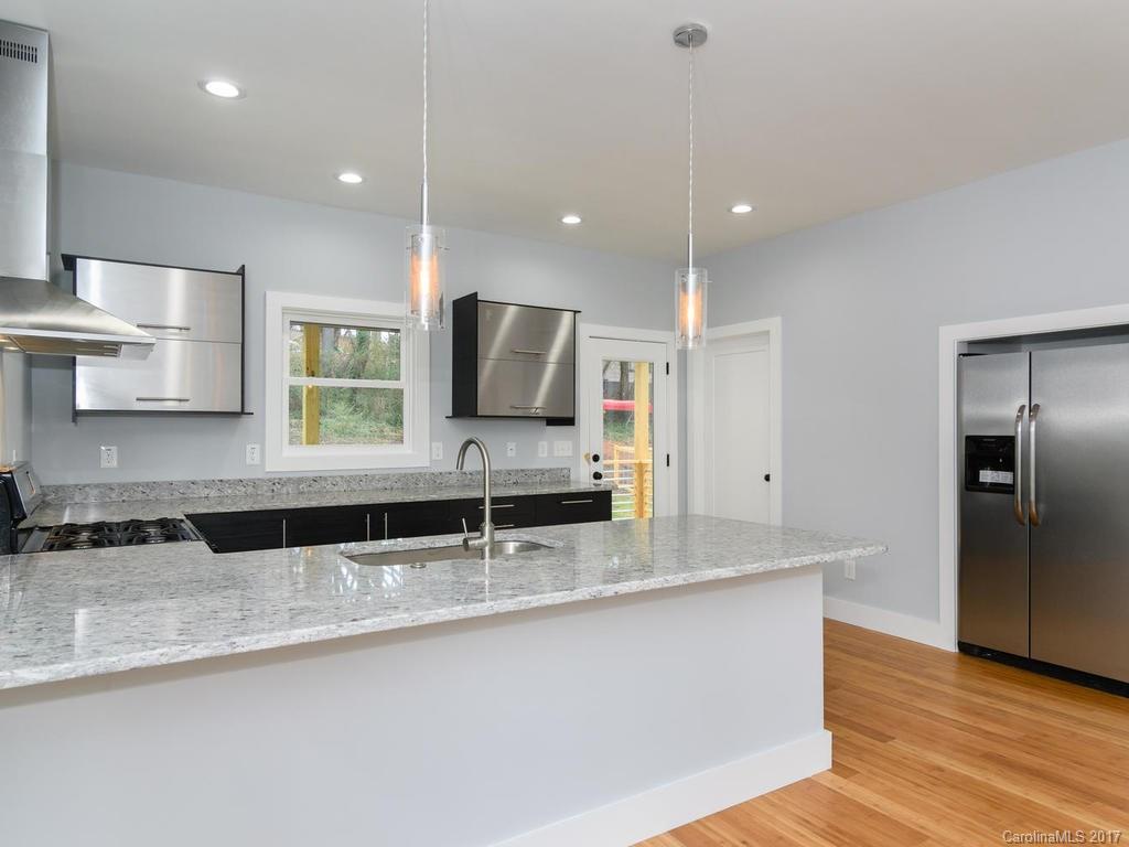 216 Wellington Street Asheville NC 28806