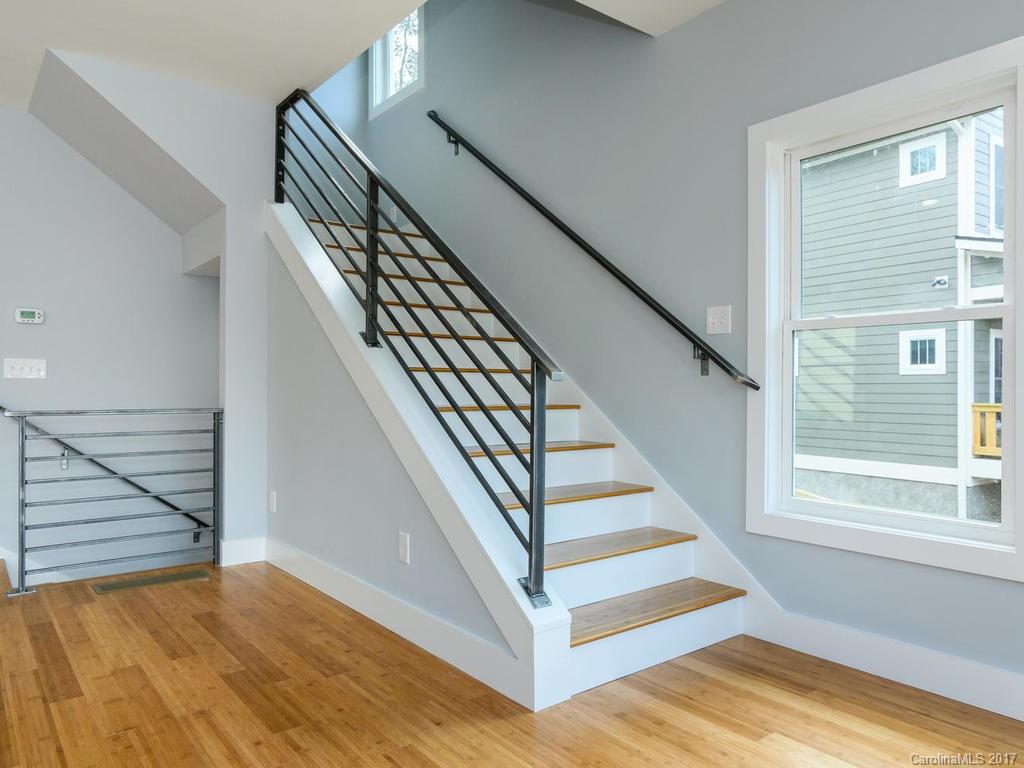 216 Wellington Street Asheville NC 28806