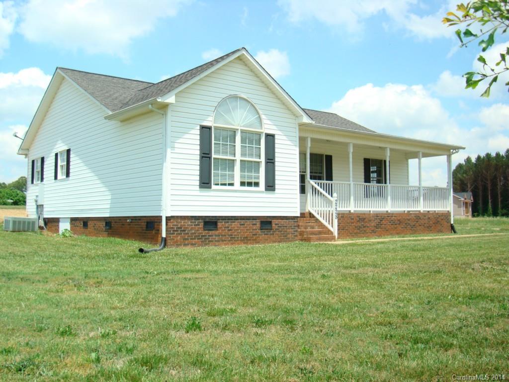 2228 Mintew Circle Lincolnton NC 28092