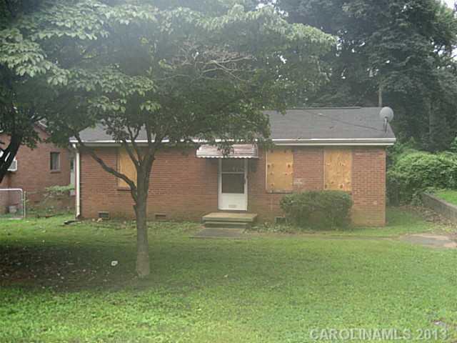 1820 Finchley Drive Charlotte NC 28215