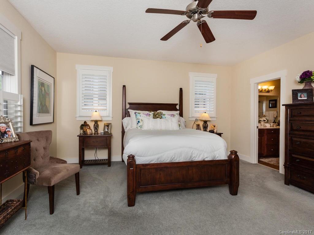 38 Craftsman Circle Asheville NC 28805