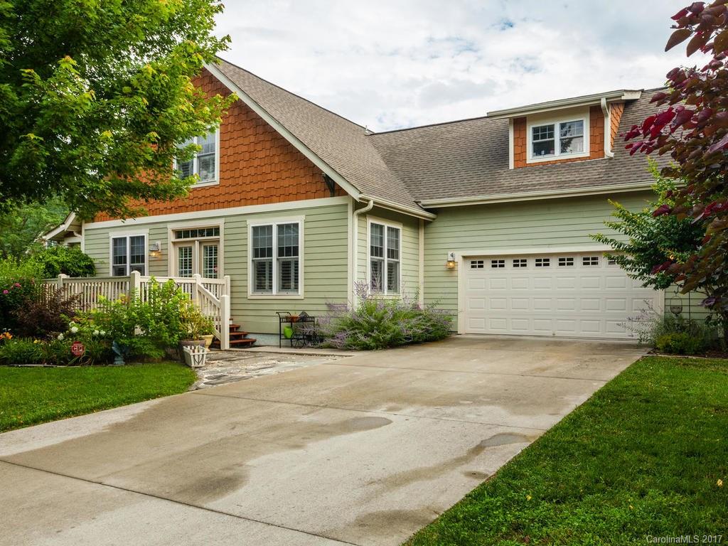38 Craftsman Circle Asheville NC 28805