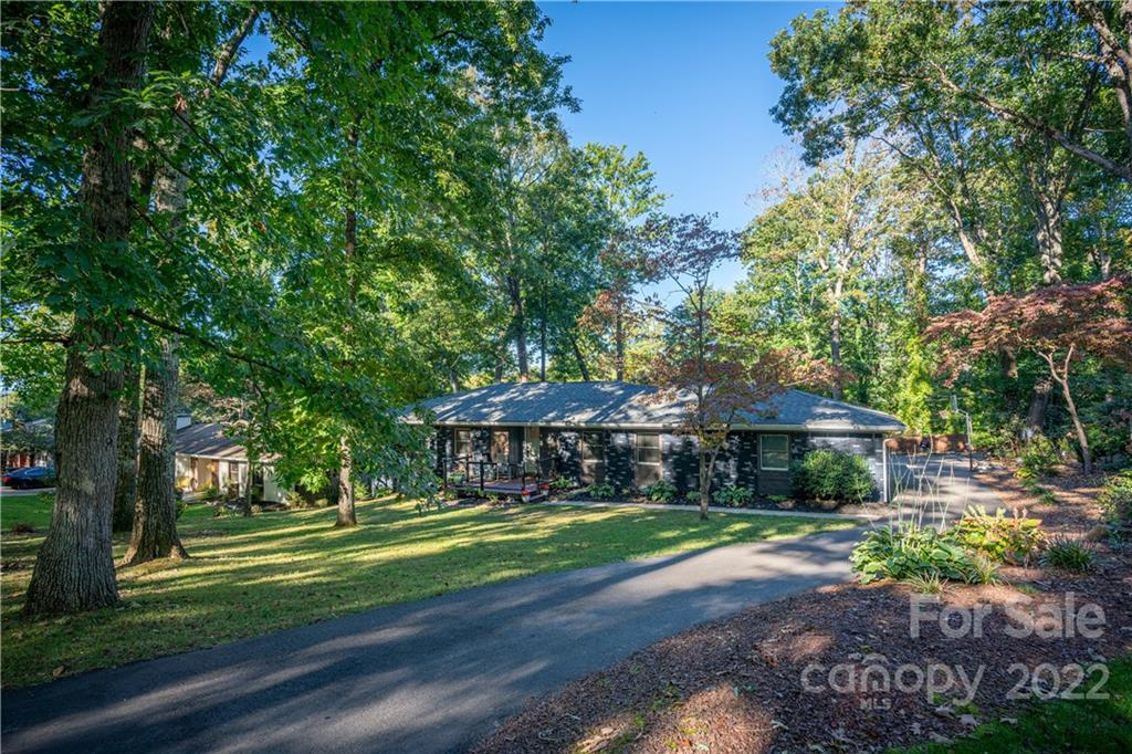 56 Rathfarnham Road Asheville NC 28803