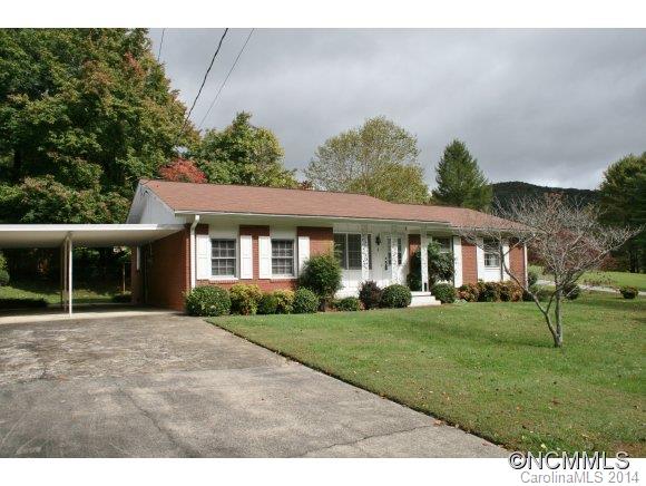 3 W Maple Drive Asheville NC 28805