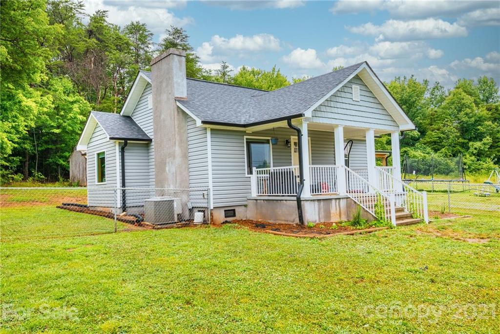 5696 Jenkins Road Morganton NC 28655
