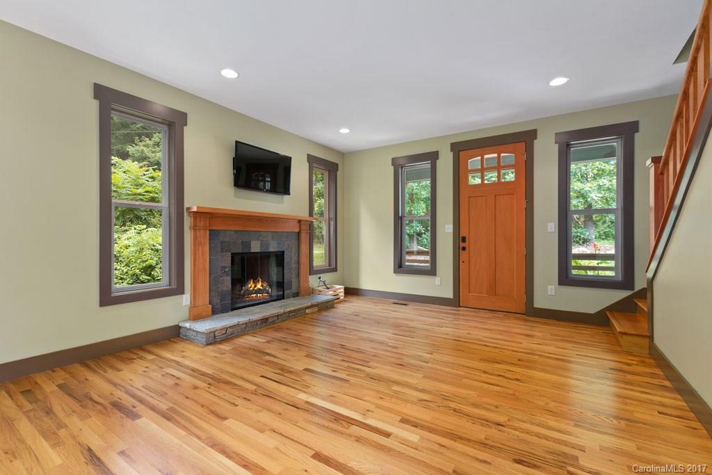 14 Mayfield Road Asheville NC 28804