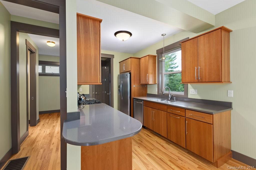 14 Mayfield Road Asheville NC 28804