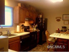 21 Teachers Lane Canton NC 28716