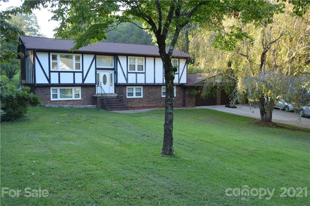 55 Lakeview Drive Marion NC 28752