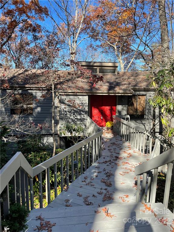 319 Hillcrest Circle Spruce Pine NC 28777