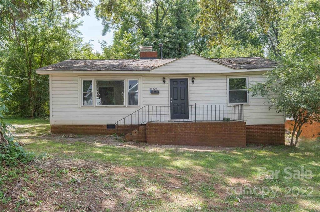 720 Tennyson Drive Charlotte NC 28208