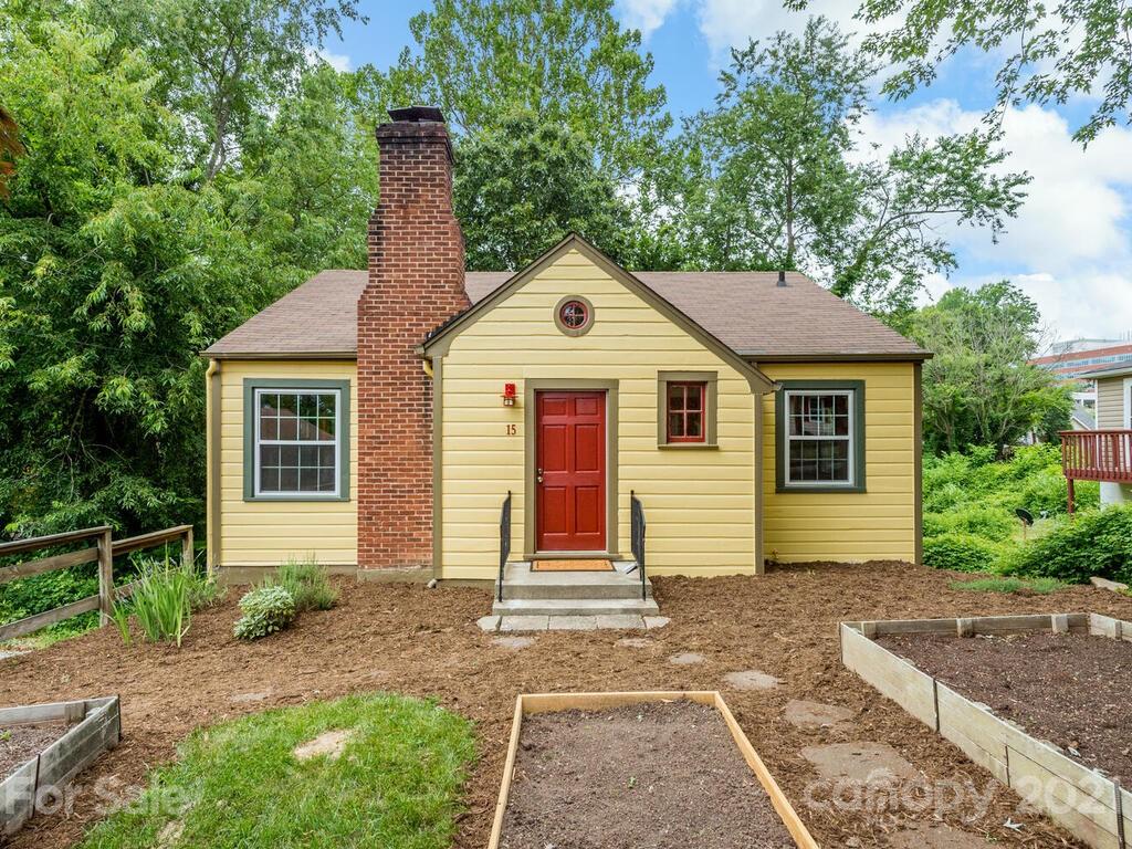 15 Pine Grove Avenue Asheville NC 28801