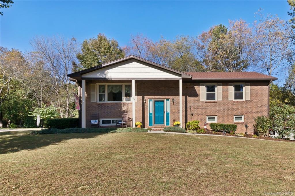 39 Tipton Drive Candler NC 28715