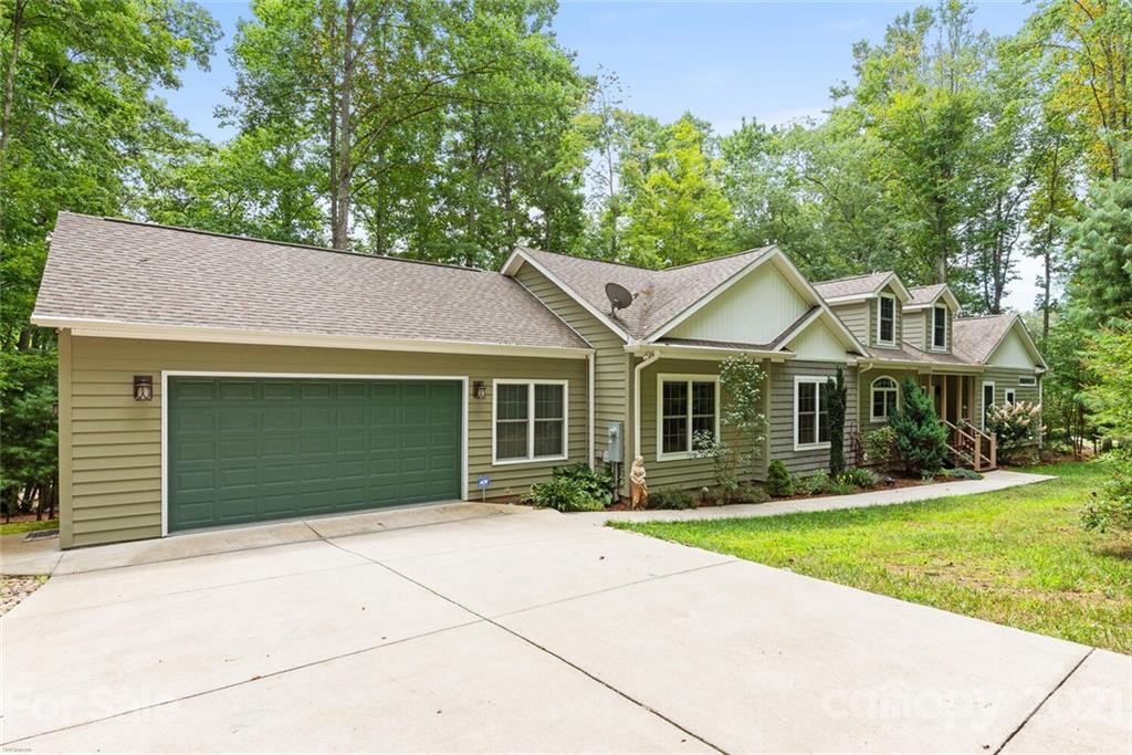 514 Morris Road Mills River NC 28759