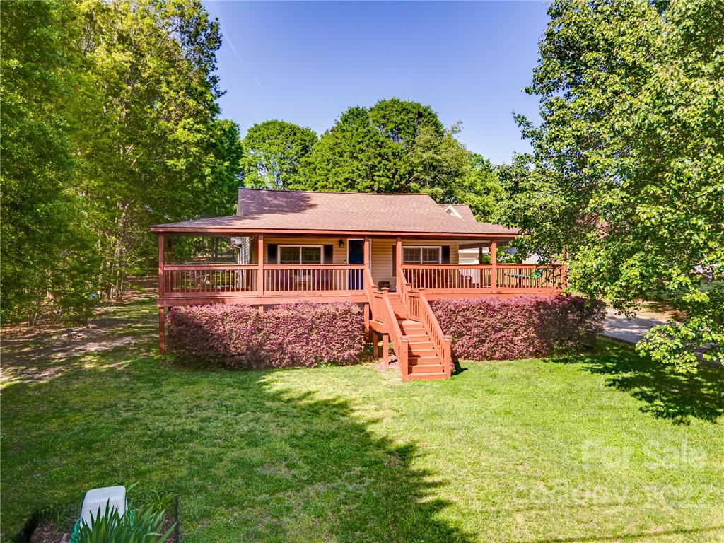 1035 Alexis Lucia Road Stanley NC 28164