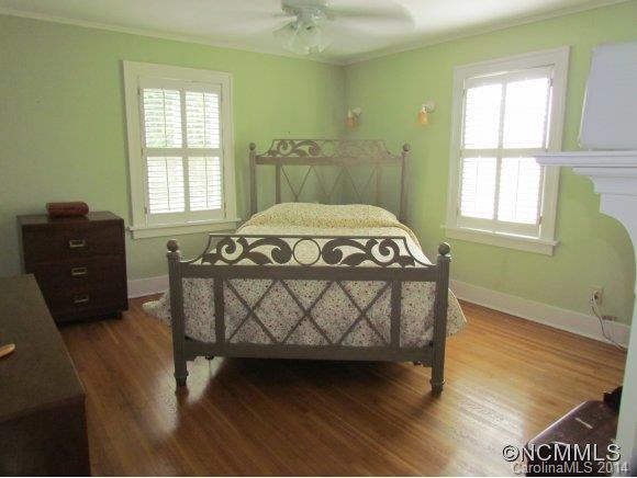 92 Courtland Avenue Asheville NC 28801