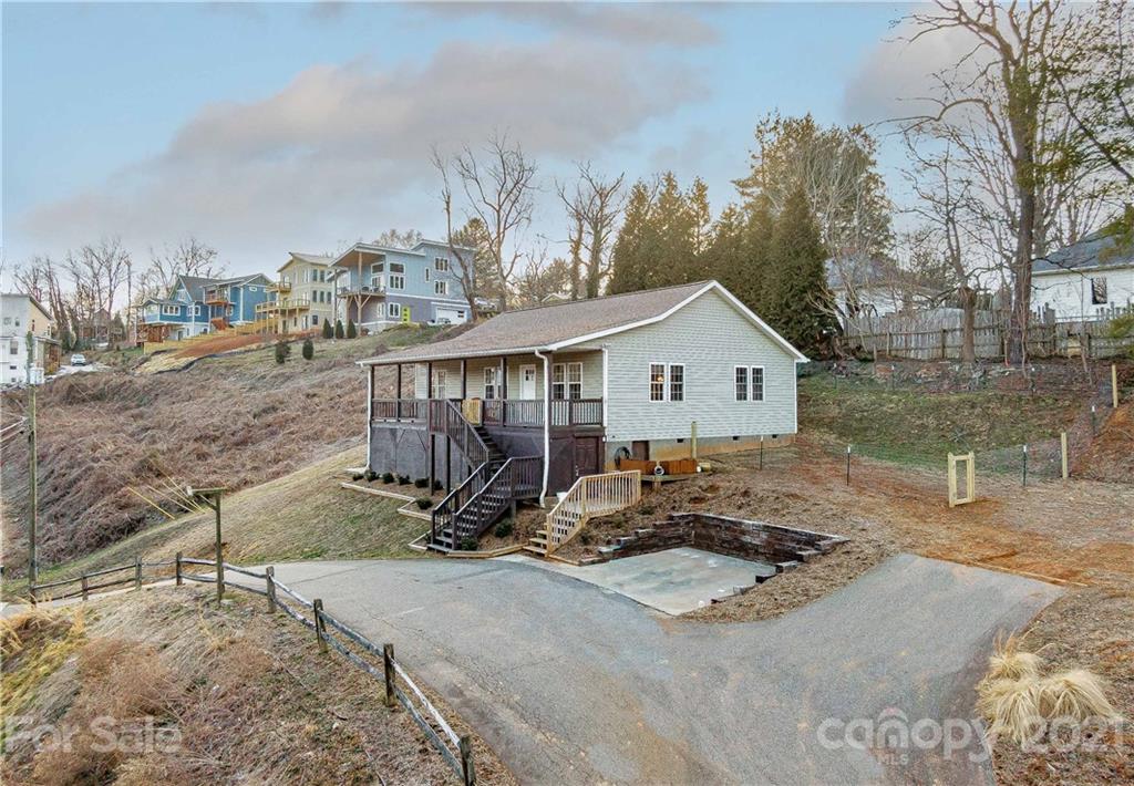 131 Waynesville Avenue Asheville NC 28806