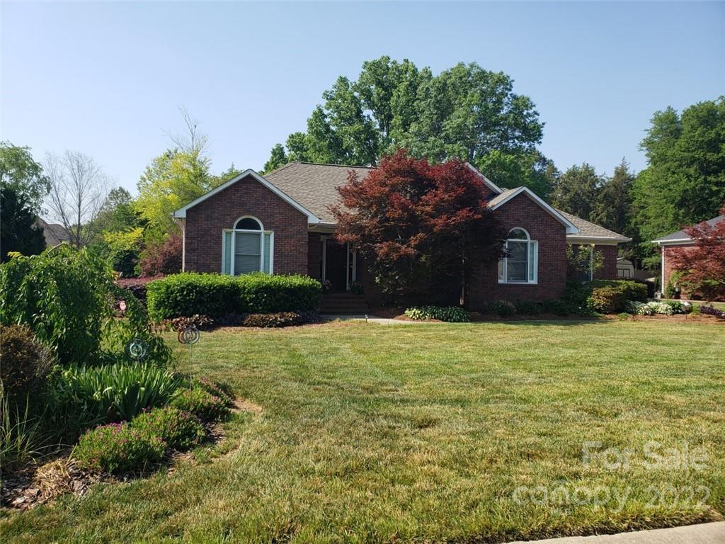 2647 Willis Drive Harrisburg NC 28075