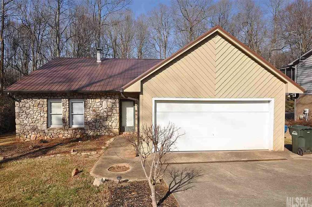 473 17th Avenue NE Hickory NC 28601