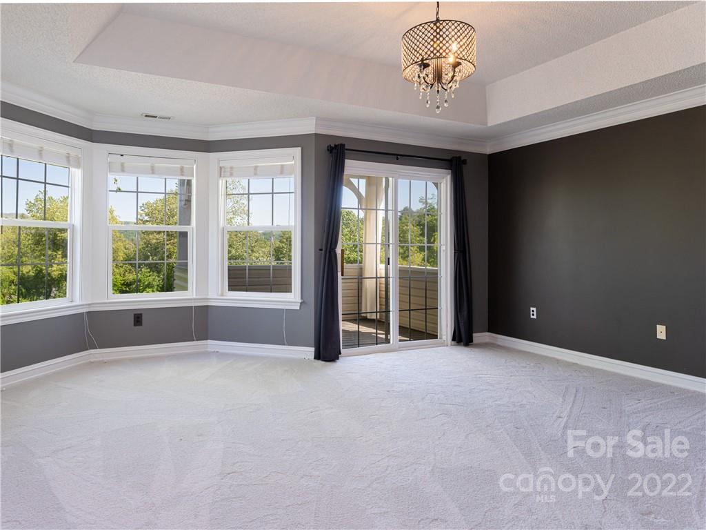 211 Green Meadow Lane Fletcher NC 28732