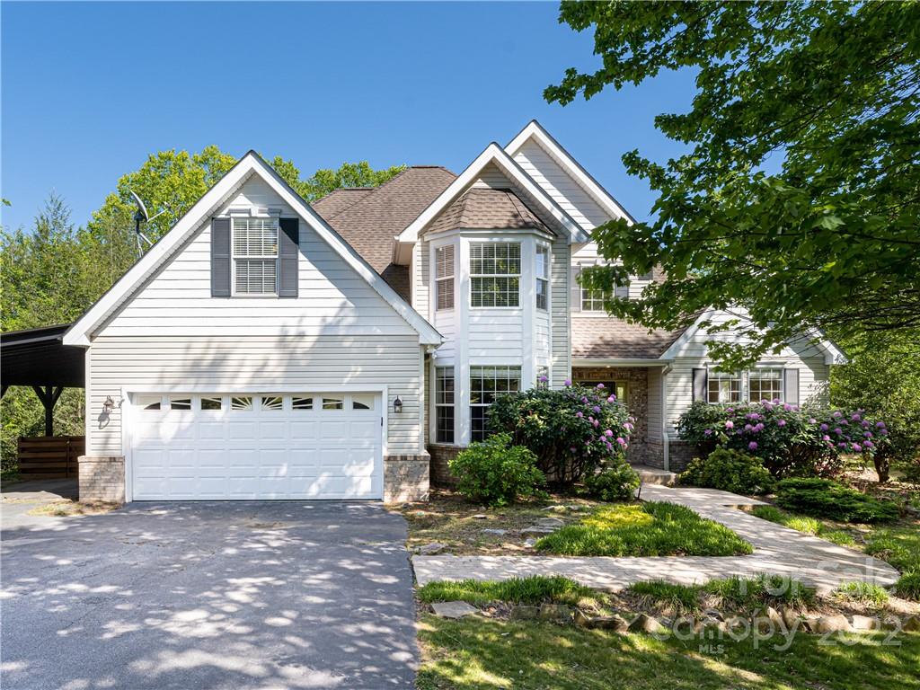 211 Green Meadow Lane Fletcher NC 28732