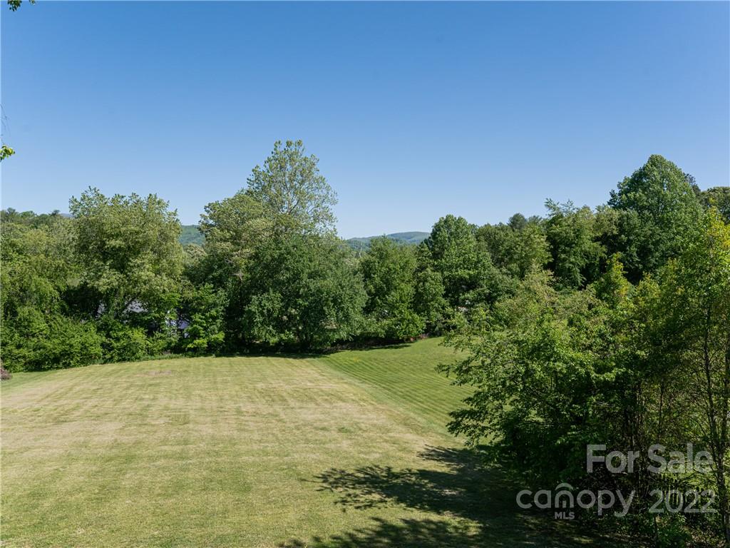 211 Green Meadow Lane Fletcher NC 28732