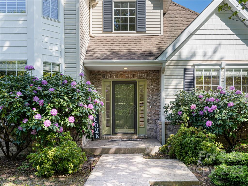 211 Green Meadow Lane Fletcher NC 28732