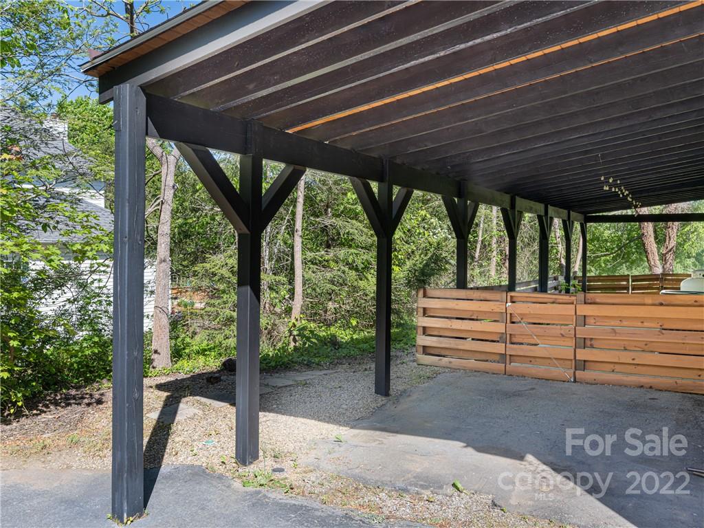 211 Green Meadow Lane Fletcher NC 28732