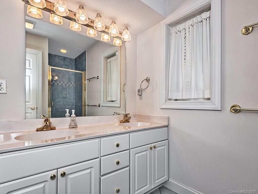 329 Red Fox Circle Asheville NC 28803