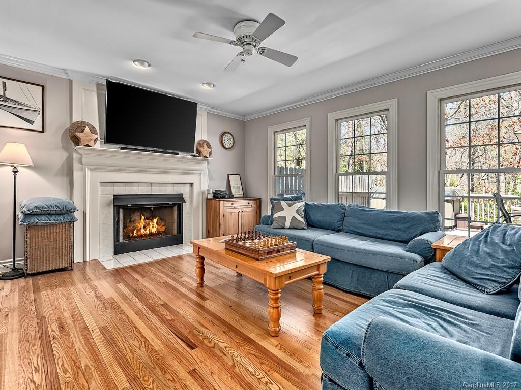 329 Red Fox Circle Asheville NC 28803