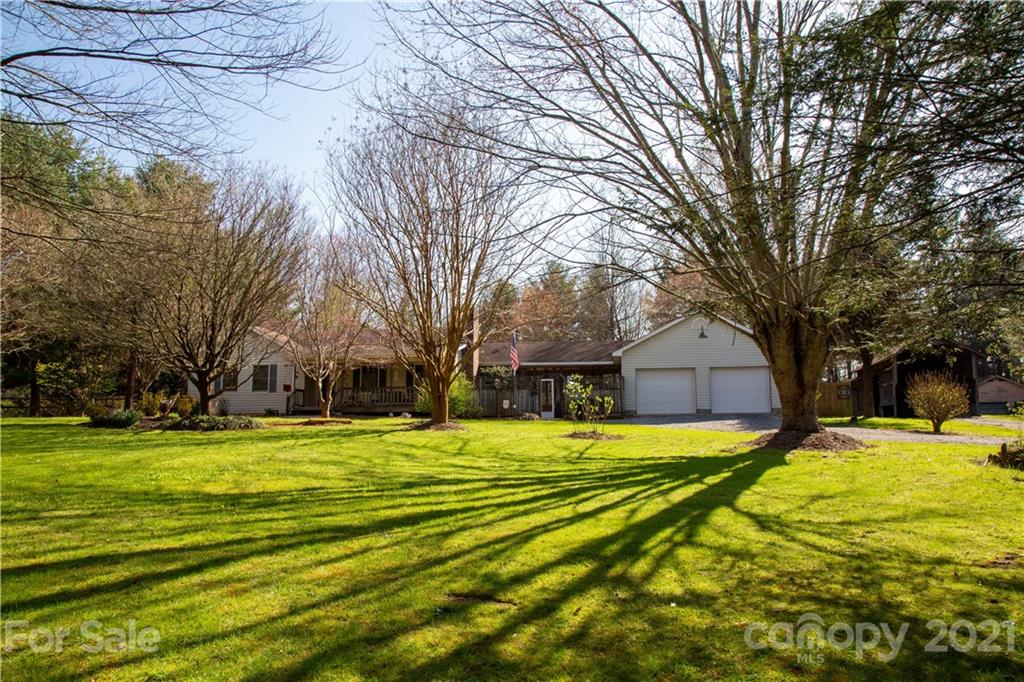 380 Ridgeway Drive Flat Rock NC 28731