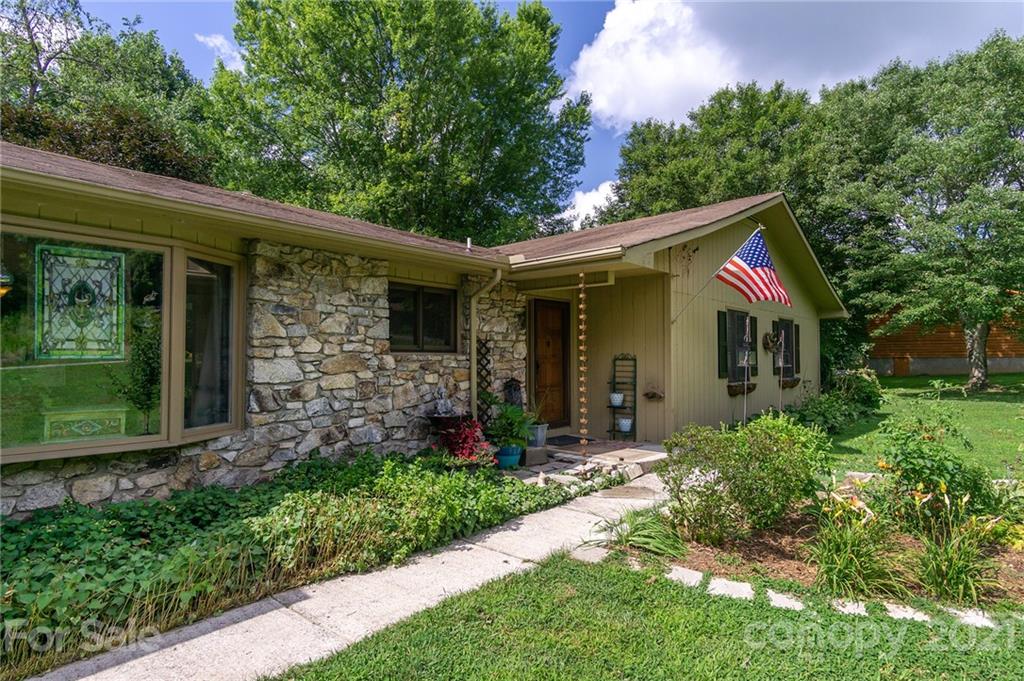 6 Briarwood Lane Fletcher NC 28732