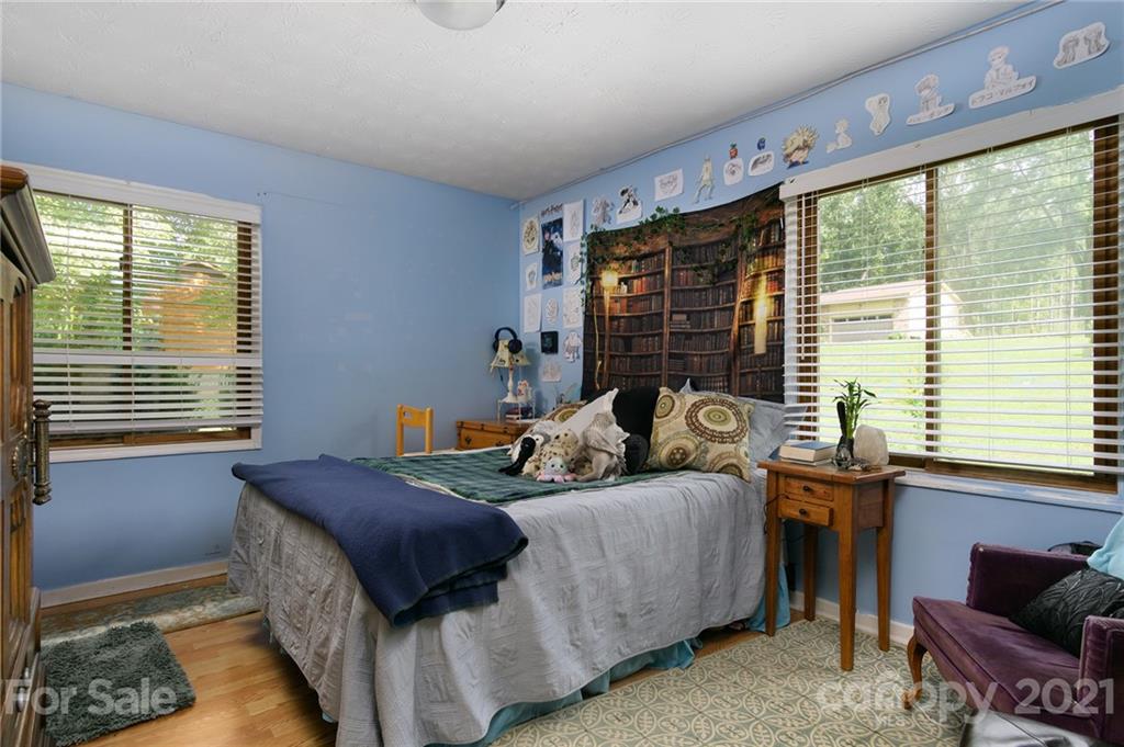 6 Briarwood Lane Fletcher NC 28732