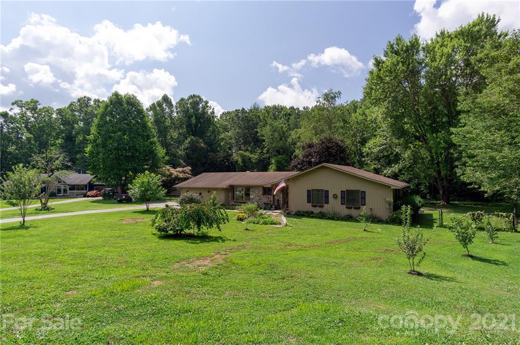 6 Briarwood Lane Fletcher NC 28732