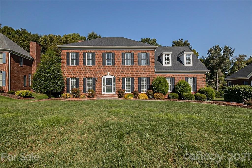 1402 Bershire Lane Charlotte NC 28262