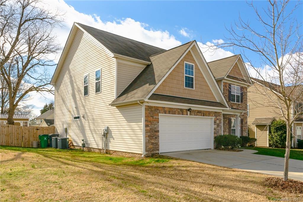13515 Greenfinch Drive Charlotte NC 28278