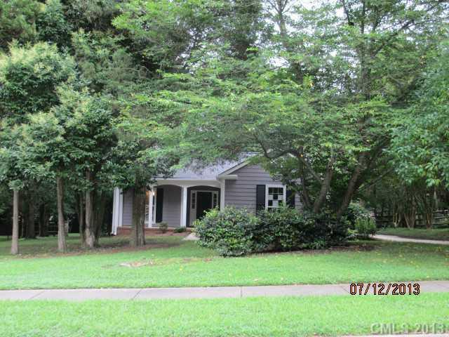 2607 Lytham Drive Charlotte NC 28210