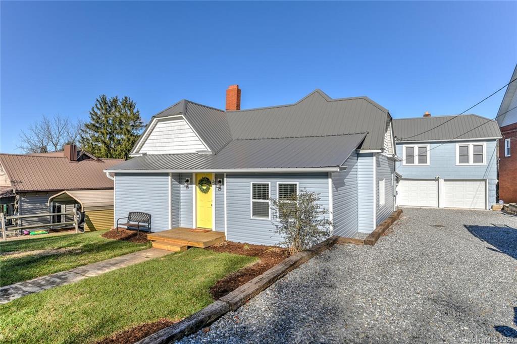 25 Newfound Street Canton NC 28716