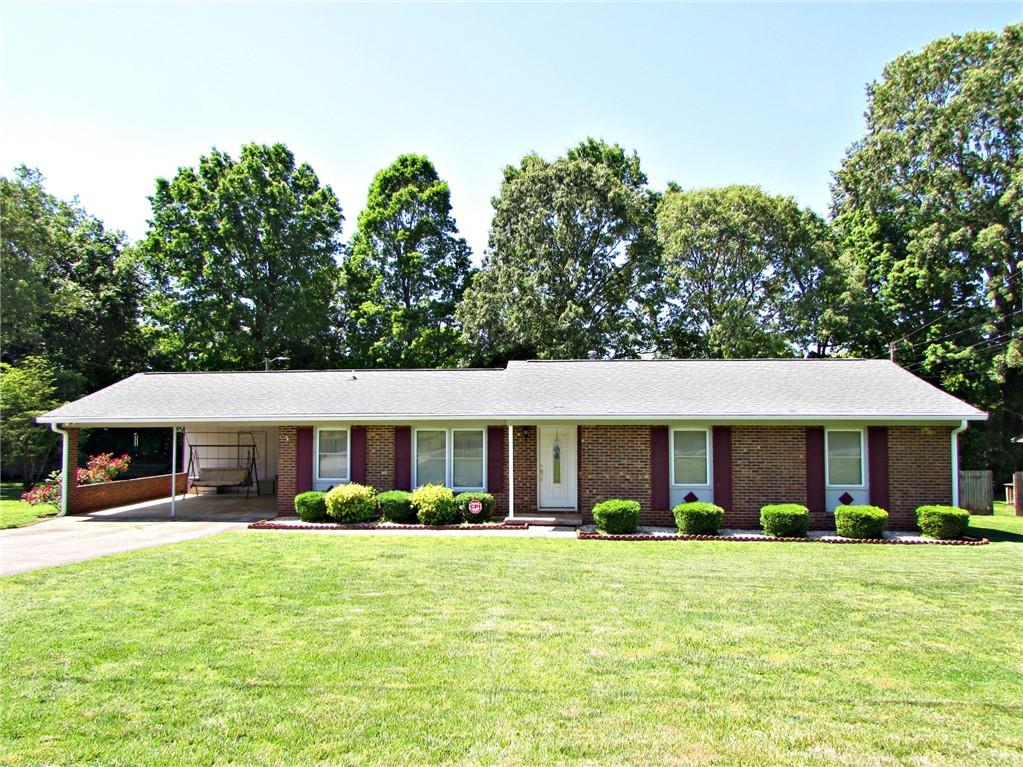 3410 18th Avenue Ne Hickory NC 28601