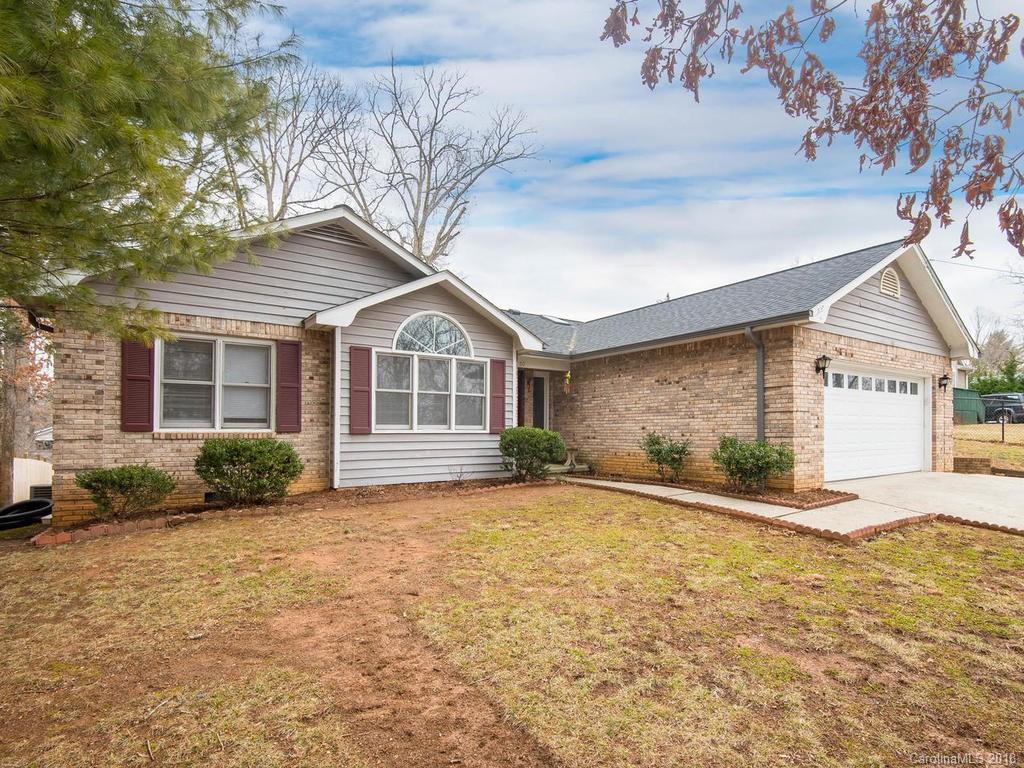 60 Pine Cone Drive Asheville NC 28805