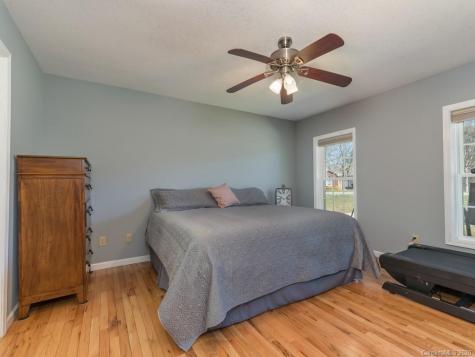 14 Penny Lane Weaverville NC 28787