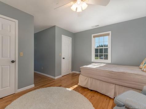 14 Penny Lane Weaverville NC 28787
