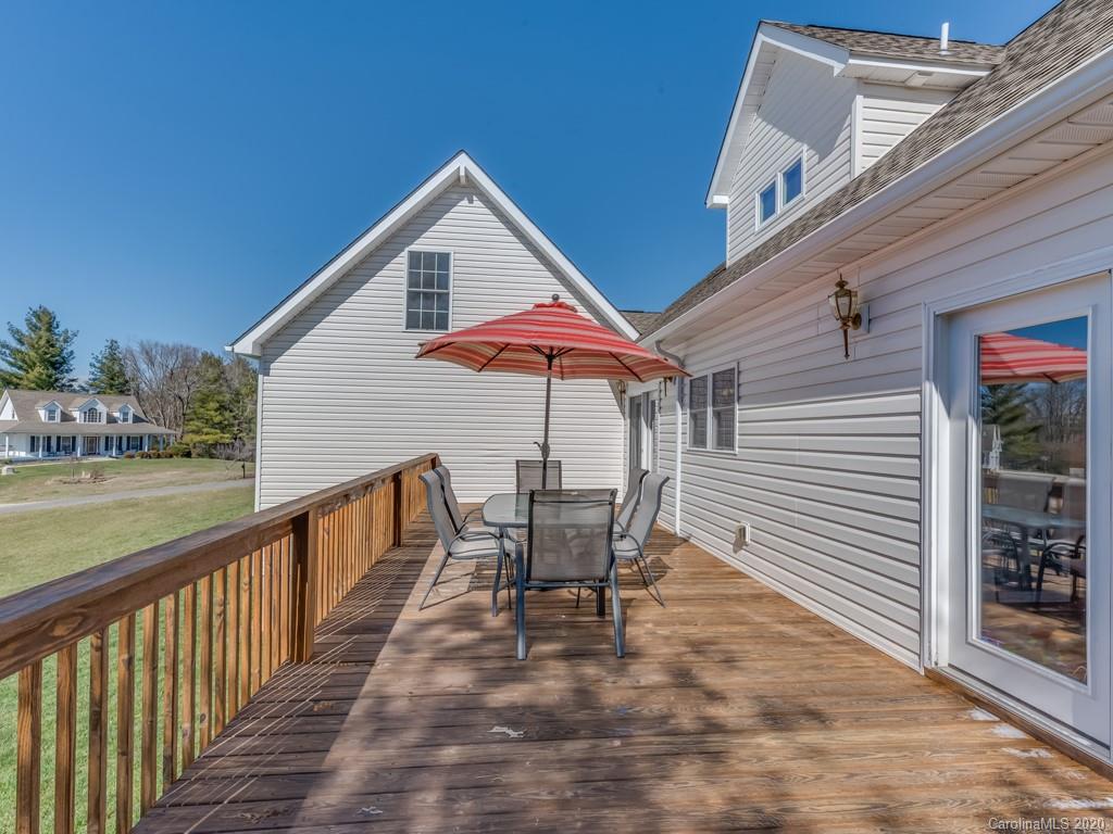 14 Penny Lane Weaverville NC 28787