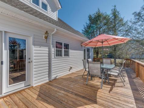 14 Penny Lane Weaverville NC 28787