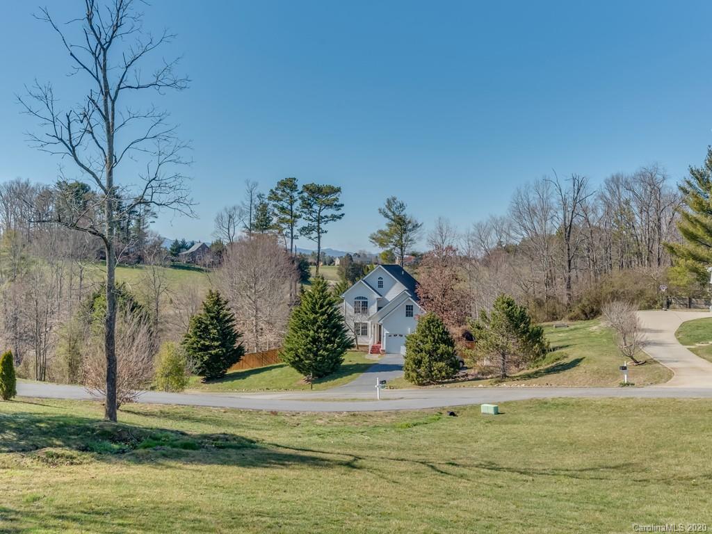 14 Penny Lane Weaverville NC 28787