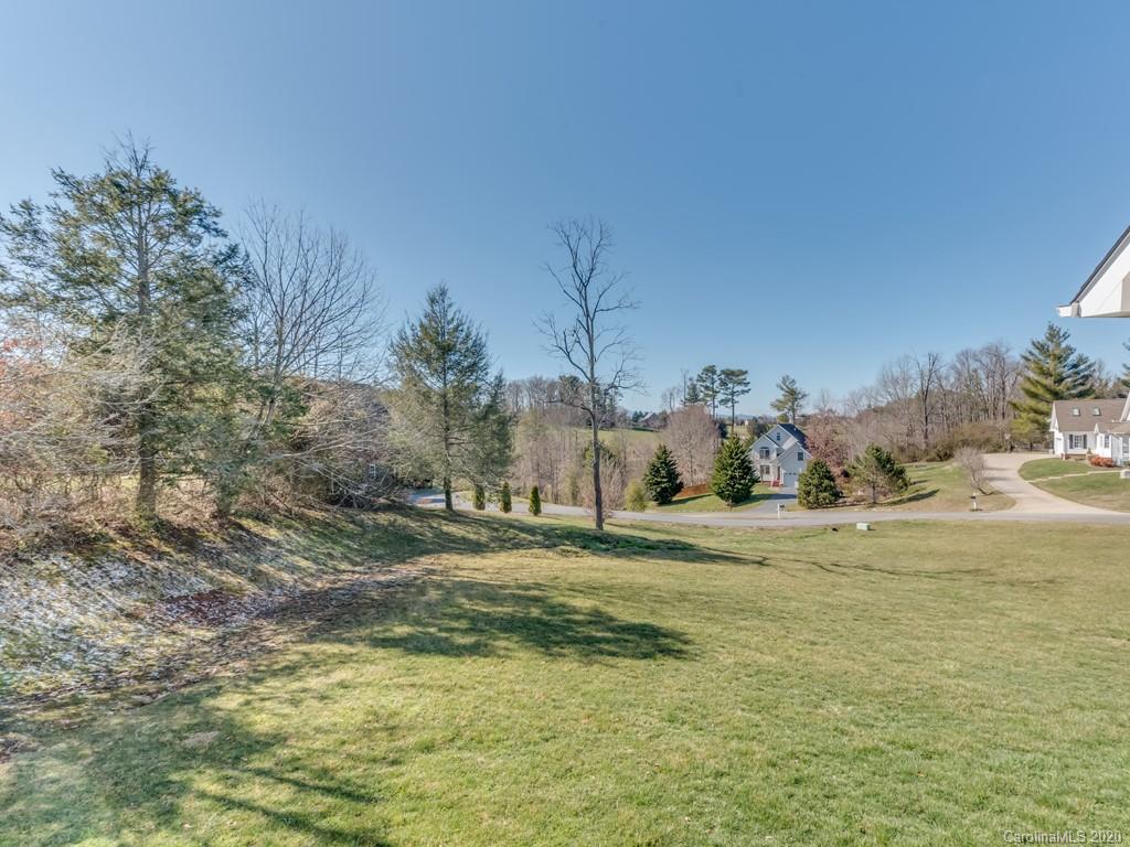 14 Penny Lane Weaverville NC 28787