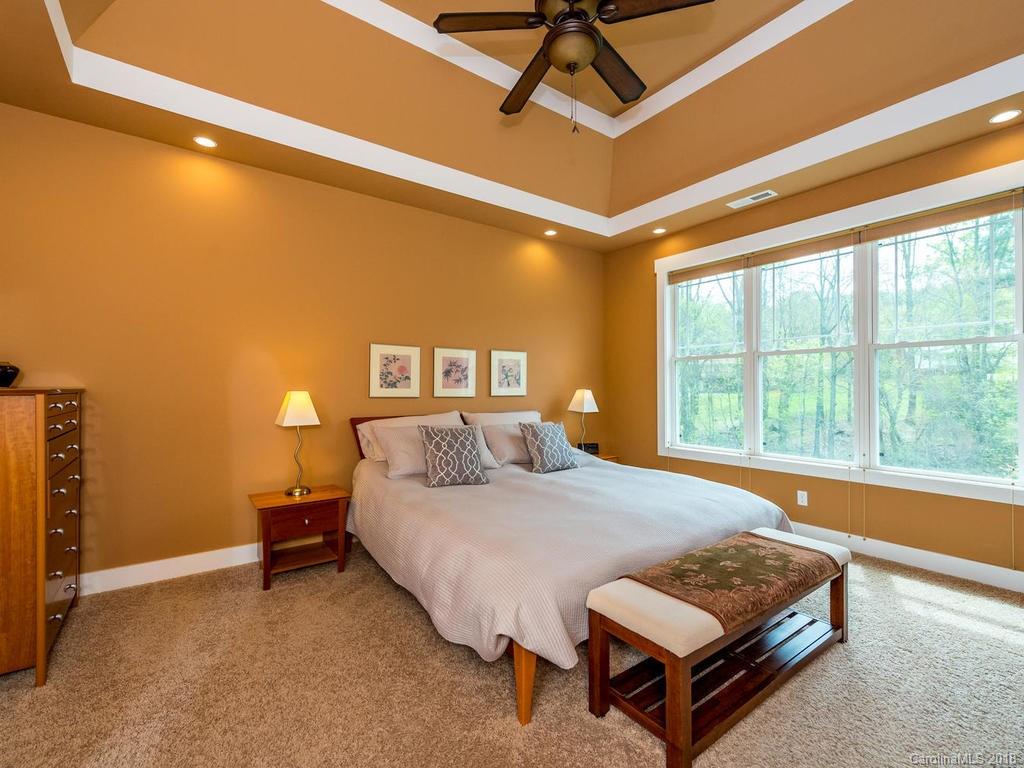 138 Odonald Road Asheville NC 28806