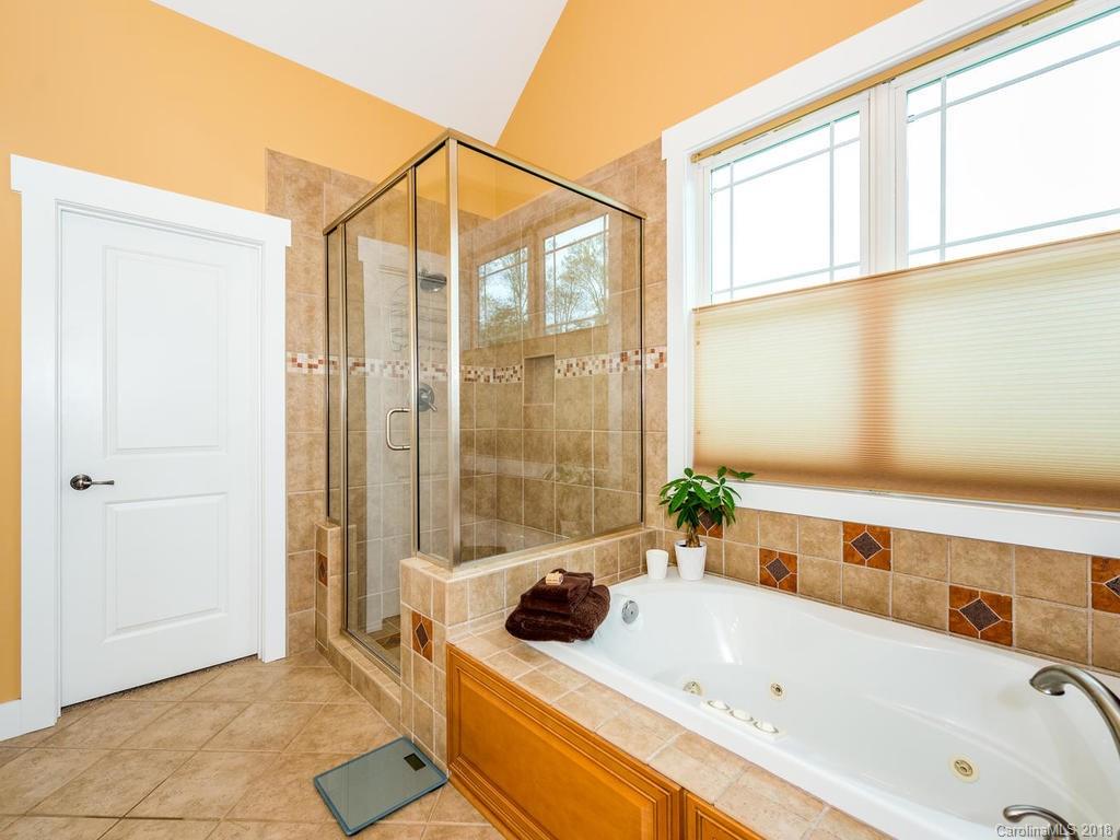 138 Odonald Road Asheville NC 28806