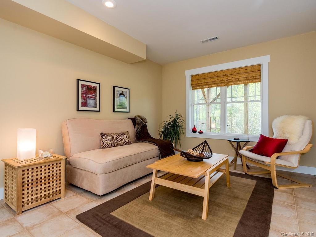 138 Odonald Road Asheville NC 28806
